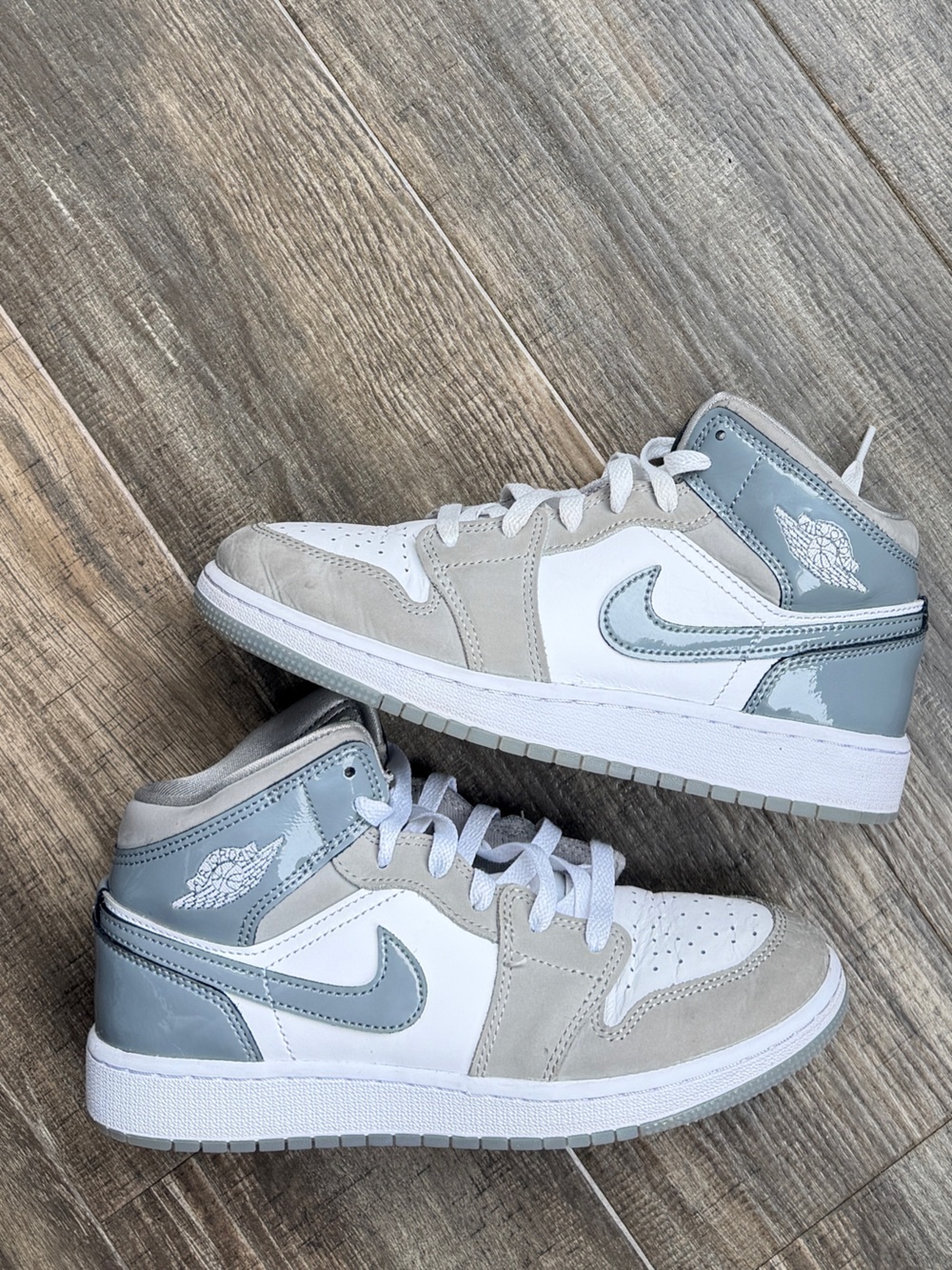 Air Jordan 1 Mid 'White Medium Cool Grey 5.5 7